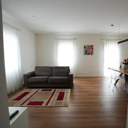 Apartament G83home-appartamento Moderno In Zona Fiera
